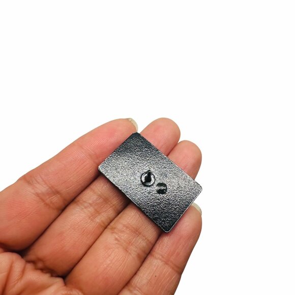 ⭐Pin Badge Cassette Tape Best of the 90s Retro Enamel Pin Broch Pink nostalgic⭐ - Picture 3 of 5